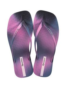Ipanema Japonki ze wzorem rozmiar: 38. Brązowe klapki Ipanema, bez wzorów, z otwartym noskiem, bez obcasa. Za 70,24 zł.