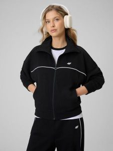 4F Bluza dresowa regular bez kaptura damska - czarna XL. Czarne bluzy 4f, xl, bez wzorów, z bawełny, bez kaptura. Za 179,99 zł.