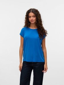 Vero Moda Koszulka w kolorze niebieskim rozmiar: XS. Niebieskie bluzki Vero Moda, xs, bez wzorów, z lyocellu, bez kołnierzyka, bez ramiączek. Za 52,67 zł.