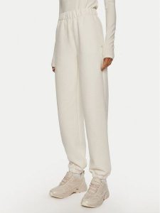 Calvin Klein Jeans Spodnie dresowe J20J223920 Biały Regular Fit. Białe spodnie dresowe Calvin Klein Jeans, s, bez wzorów, z bawełny. Za 419,99 zł.