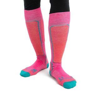 Skarpety Narciarskie Damskie Icebreaker Ski+ Medium OTC. Czerwone skarpetki Icebreaker, bez wzorów, z wełny. Za 124,99 zł.