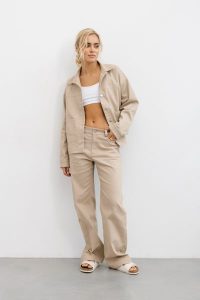 SPODNIE KAREN BEŻOWE L - Flawless. Brązowe spodnie sportowe Flawless, l, bez wzorów, z bawełny, wspinaczkowe. Za 252,00 zł.