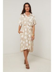 Le Monde du Lin Lniana sukienka w kolorze beżowo-białym rozmiar: 38/40. Brązowe sukienki Le Monde du Lin, bez wzorów, ze lnu, z asymetrycznym kołnierzem, bez ramiączek, midi, asymetryczne. Za 173,99 zł.