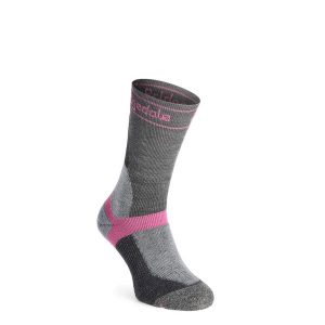 Skarpety rowerowe damskie Bridgedale MTB Winter Weight T2 Merino Sport Boot. Zielone skarpetki Bridgedale, bez wzorów. Za 93,99 zł.
