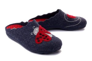 MANITU 320007-05 marine, kapcie damskie. Kapcie Manitu, bez wzorów. Za 224,90 zł.