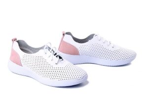 ARTIKER RELAKS 58C0153 white/pink, półbuty damskie. Białe półbuty Artiker Relaks, na lato, bez wzorów, ze skóry, bez obcasa, bez zapięcia. Za 148,67 zł.