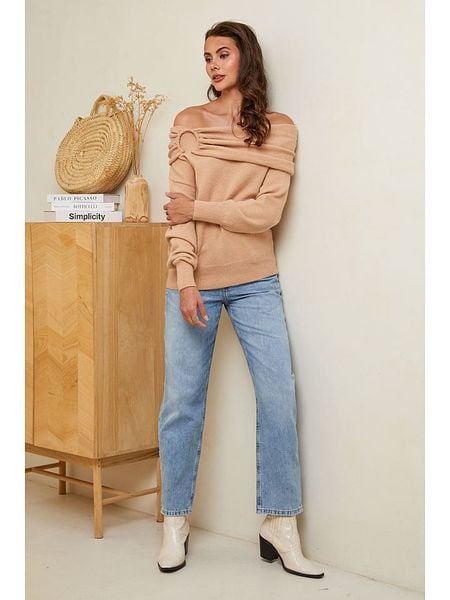 Soft Cashmere Sweter w kolorze jasnobrązowym rozmiar: 38/40. Brązowe swetry oversize Soft Cashmere, bez wzorów, z kaszmiru, bez ramiączek. Za 135,81 zł.