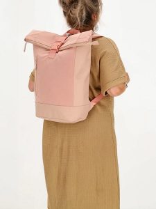 Beagles Plecak "Kobe" w kolorze jasnoróżowym - 46 x 38 x 15 cm rozmiar: onesize. Różowe plecaki Beagles. Za 154,07 zł.