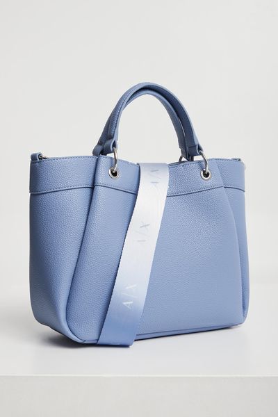 Torebka damska ARMANI EXCHANGE. Torebki klasyczne Armani Exchange, bez wzorów, bez dodatków. W wyprzedaży za 395,85 zł.