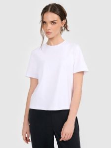 4F T-shirt regular gładki damski - biały M. Białe t-shirty 4f, m, bez wzorów, z bawełny, bez kołnierzyka, bez ramiączek. Za 69,99 zł.