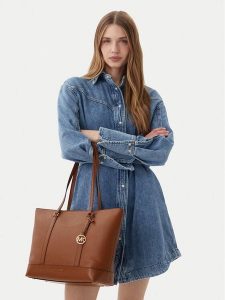 MICHAEL Michael Kors Torebka 30S6G3PT3V Brązowy. Brązowe shopper bag MICHAEL Michael Kors, bez wzorów, ze skóry, bez dodatków. Za 743,99 zł.