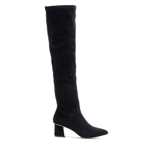 Kozaki Lasocki. Czarne kozaki Lasocki, bez wzorów, bez obcasa, na słupku, bez zapięcia. Za 299,99 zł.