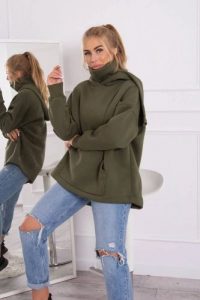 Bluza ocieplana z suwakiem z tyłu khaki. Brązowe bluzy KESI, l, bez wzorów, z bawełny, bez kaptura. Za 238,37 zł.