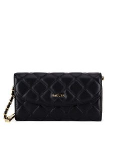 Badura Torebka TYL00501 Czarny. Czarne listonoszki Badura, bez wzorów, z materiału, bez dodatków. Za 119,99 zł.