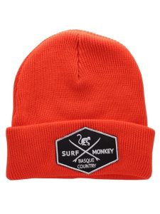 Czapka beanie – haftowane logo / organiczna / rozmiar uniwersalny (czerwona). Czerwone czapki SURF MONKEY, z aplikacjami, z bawełny. Za 139,95 zł.