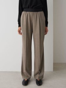 OPUS Spodnie w kolorze karmelowo-czarnym rozmiar: 36. Brązowe spodnie z wysokim stanem Opus, bez wzorów, z materiału, z podwyższonym stanem. Za 165,99 zł.