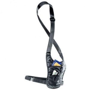 Saszetka Deuter Security Holster - black. Czarne nerki i saszetki Deuter, bez wzorów. Za 92,99 zł.