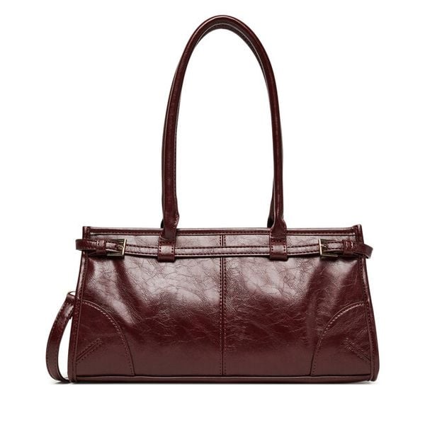 Torebka JENNY. Czerwone torebki klasyczne Jenny, bez wzorów, bez dodatków. Za 129,99 zł.