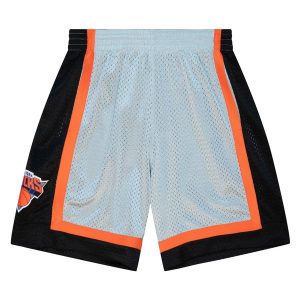 Krótka koszulka NBA New York Knicks 75th NBA. Czarne szorty MITCHELL & NESS, bez wzorów, sportowe. W wyprzedaży za 270,50 zł.