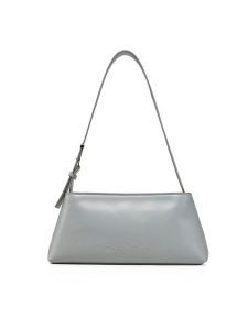 Calvin Klein Torebka Embossed Logo Shoulder Bag K60K612550 Szary. Szare torebki klasyczne Calvin Klein, bez wzorów, ze skóry, bez dodatków. Za 359,99 zł.