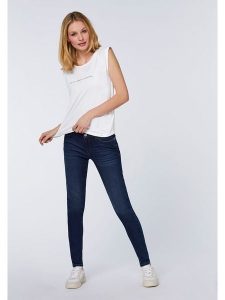 Detto Fatto Top w kolorze białym rozmiar: 46. Białe topy Detto Fatto, bez wzorów, z wiskozy, bez kołnierzyka, bez ramiączek. Za 60,99 zł.