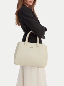 GINO ROSSI Torebka C-KY260 Écru. Kuferki Gino Rossi, bez wzorów, z materiału, bez dodatków. Za 279,99 zł.