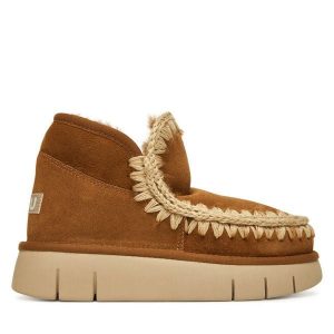 Śniegowce Mou. Brązowe buty zimowe Mou, bez obcasa, bez zapięcia. Za 809,99 zł.