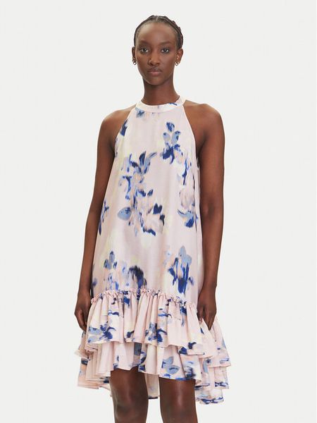 YAS Sukienka letnia Seraki 26037247 Różowy Regular Fit. Czerwone kombinezony YAS, na lato, bez wzorów, z wiskozy, bez kołnierzyka, bez ramiączek. Za 309,99 zł.