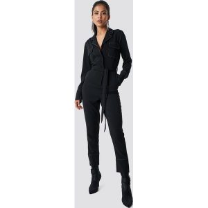 Hannalicious x NA-KD Contrast Seam Jumpsuit - Black. Kombinezony marki Hannalicious x NA-KD. Za 323,95 zł.