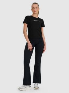 4F Legginsy z rozszerzanymi nogawkami damskie- czarne XL. Czarne legginsy 4f, bez wzorów, z dzianiny, z podwyższonym stanem, długie. Za 99,99 zł.