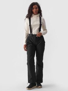 4F Spodnie narciarskie w kolorze czarnym rozmiar: XL. Czarne spodnie dresowe 4f, m, bez wzorów. Za 209,33 zł.