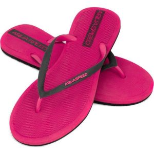 Japonki basenowe damskie Aqua Speed Genoa. Czarne klapki Aqua-Speed, bez wzorów, bez obcasa. Za 47,99 zł.