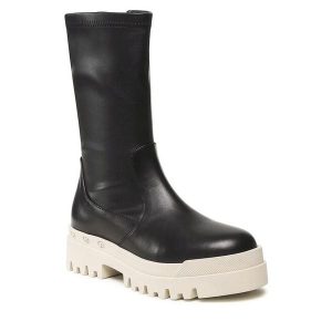 Botki Badura. Czarne botki Badura, bez wzorów, bez obcasa, na płaskiej podeszwie, bez zapięcia. Za 319,99 zł.