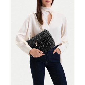 Torebka Eva Minge. Czarne torebki klasyczne Eva Minge, bez wzorów, bez dodatków. Za 279,99 zł.