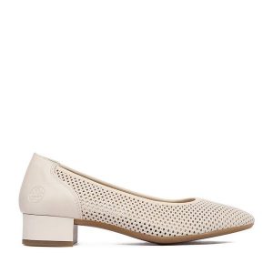 Czółenka Rieker. Brązowe czółenka Rieker, bez wzorów, bez obcasa, bez zapięcia. Za 329,99 zł.