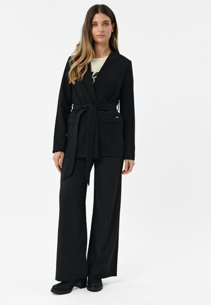 Materiałowe spodnie z szeroką nogawką R-HUS. Rurki Volcano, z elastanu. Za 179,99 zł.