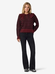 Noisy may Sweter w kolorze czerwono-czarnym rozmiar: S. Czarne swetry oversize Noisy may, s, bez wzorów, bez ramiączek. Za 83,62 zł.