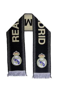 Real Madryt szalik kibica wielokolorowy. Szaliki REAL MADRID, bez wzorów, z materiału. Za 99,88 zł.