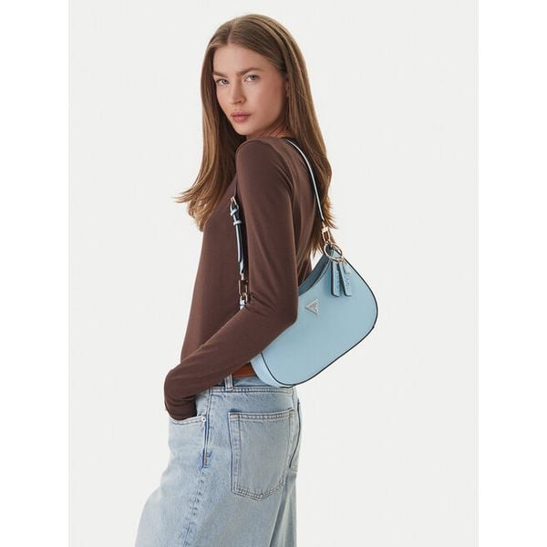 Torebka Guess. Niebieskie torebki klasyczne Guess, z aplikacjami, bez dodatków. Za 549,99 zł.