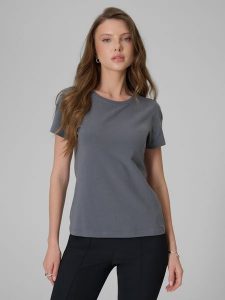 4F T-shirt slim gładki damski - szary S. Szare t-shirty 4f, s, bez wzorów, z dzianiny, bez kołnierzyka, bez ramiączek. Za 49,99 zł.