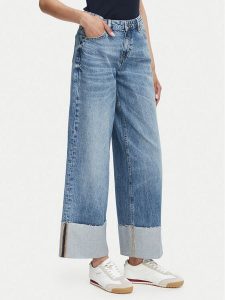 Guess Jeans Jeansy W6RA2B D5M5M Niebieski Wide Leg. Niebieskie jeansy Guess Jeans, z aplikacjami, z bawełny. Za 439,99 zł.