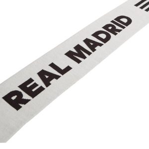 Szalik Real Madrid Home. Białe szaliki ADIDAS, bez wzorów. W wyprzedaży za 114,68 zł.