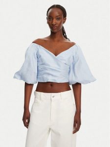 Bardot Bluzka Eva Linen 57892TB2 Błękitny Regular Fit. Niebieskie bluzki Bardot, bez wzorów, ze lnu, bez kołnierzyka, bez ramiączek. Za 289,99 zł.