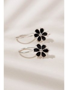 Lodie Silver Srebrne kolczyki z cyrkoniami rozmiar: onesize. Czarne kolczyki Lodie Silver, z cyrkonią, srebrne. Za 52,99 zł.