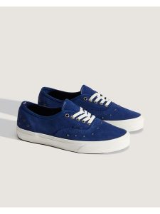 Vans Sneakersy w kolorze granatowym rozmiar: 39. Niebieskie trampki Vans, bez wzorów, bez zapięcia. Za 184,95 zł.
