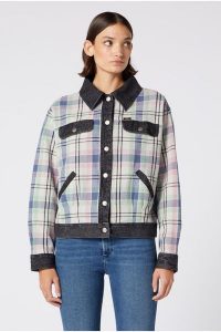 WRANGLER CHECK N DNM JKT DAMSKA KURTKA PRZEJŚCIOWA PARISIAN BLUE W4Q28TX96 112129192. Niebieskie kurtki Wrangler, s, bez wzorów, bez kaptura. Za 169,99 zł.