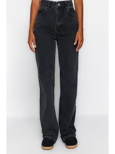 Trendyol Dżinsy - Comfort fit - w kolorze czarnym rozmiar: 36. Czarne jeansy Trendyol, bez wzorów, z bawełny, z podwyższonym stanem. Za 118,56 zł.