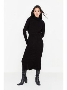 Trendyol 2-częściowy zestaw w kolorze czarnym rozmiar: M. Czarne swetry oversize Trendyol, m, bez wzorów, ze splotem, bez ramiączek. Za 146,45 zł.