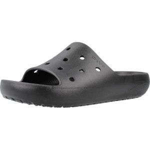 Klapki Crocs Model Classic Slide V2 Kolor Czarny. Czarne klapki Crocs, bez wzorów, z gumy, z otwartym noskiem, bez obcasa. Za 111,99 zł.