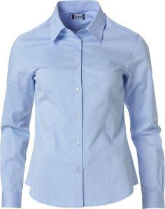 Clique Clare damska koszula z długim rękawem 100% bawełna Easy Care – light blue. Niebieskie koszule CLIQUE, l, bez wzorów, z bawełny, bez kołnierzyka, bez ramiączek. Za 212,53 zł.